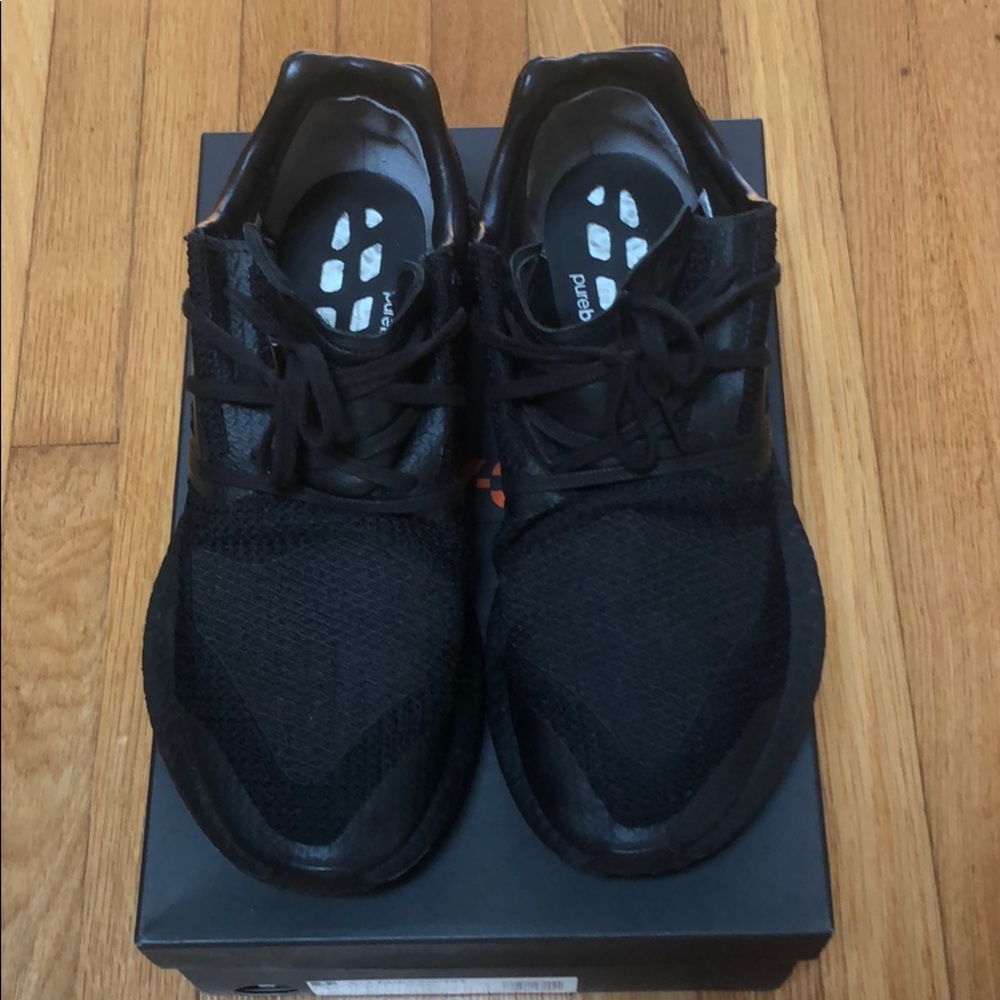 Y-3 Pureboost Triple Black, size10
